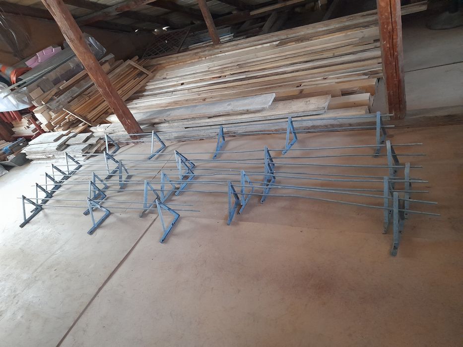 Parazapezi tratate in baie de zinc