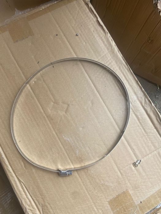 Затягиваюшиеся хамуты