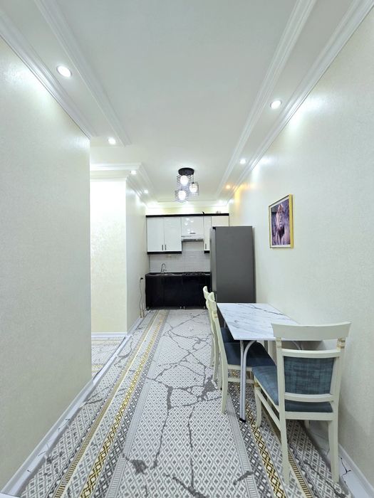 Зудлик билан сотилади 2 хона 6 этаж узбекистанске новостройка