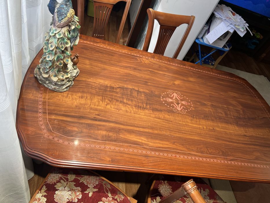 Стол + 8 стульев б/у