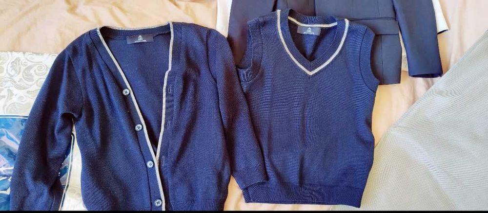 Школьная форма новая на рост 122см