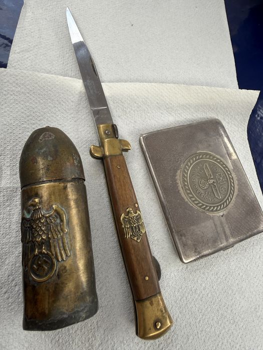 WW2 veche bricheta germana