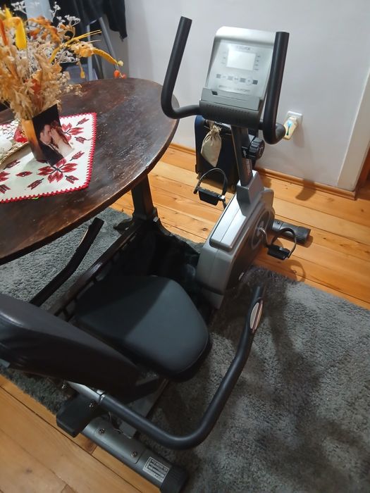 Bicicletă fitness orizontală TOORX BRX R65