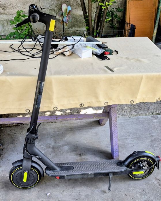 Trotineta electrica "Mi Electric Scooter Pro"- 31Km/h