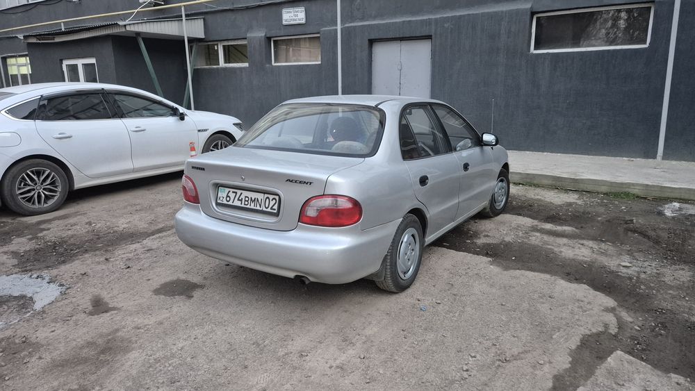 Продам хендай акцент