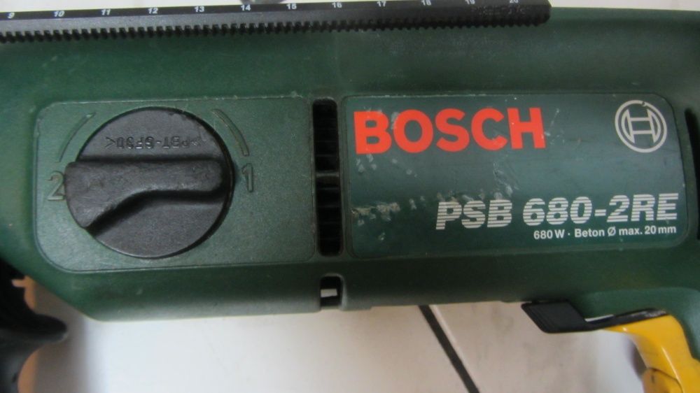 BOSCH PSB 680-2 RE - двускоростна Ударна бормашина