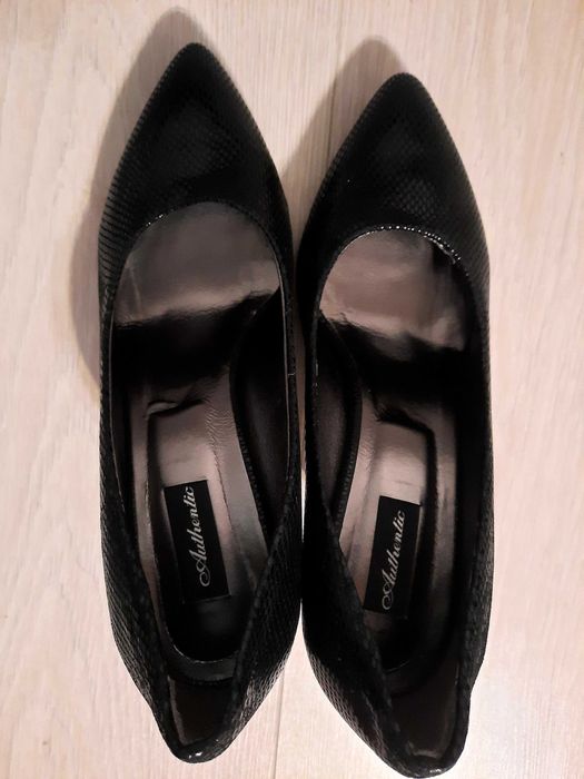 Pantofi stiletto Authentic