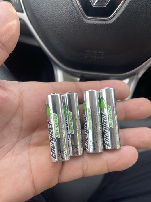 Set 4 acumulatori AA Energizer
