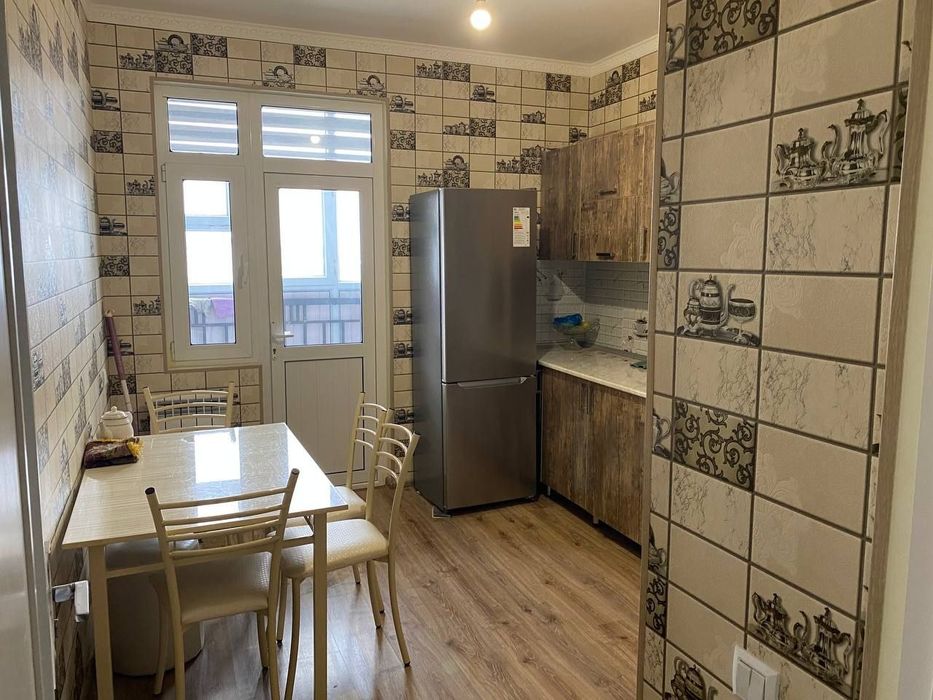 Sotiladi srochno 3 xona sergeli choshtepa