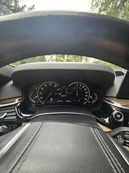 Vand BMW 530e 2018 Luxury line