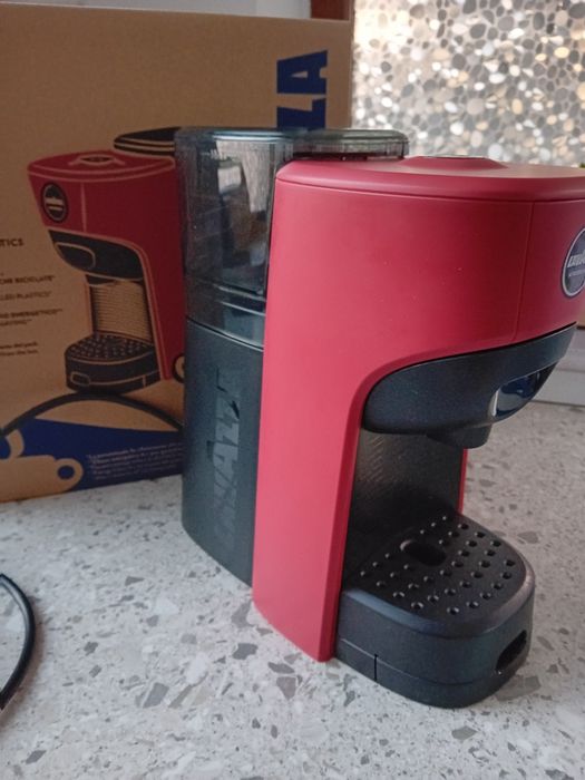 Espressor Lavazza A Modo Mio Tiny , Rosu