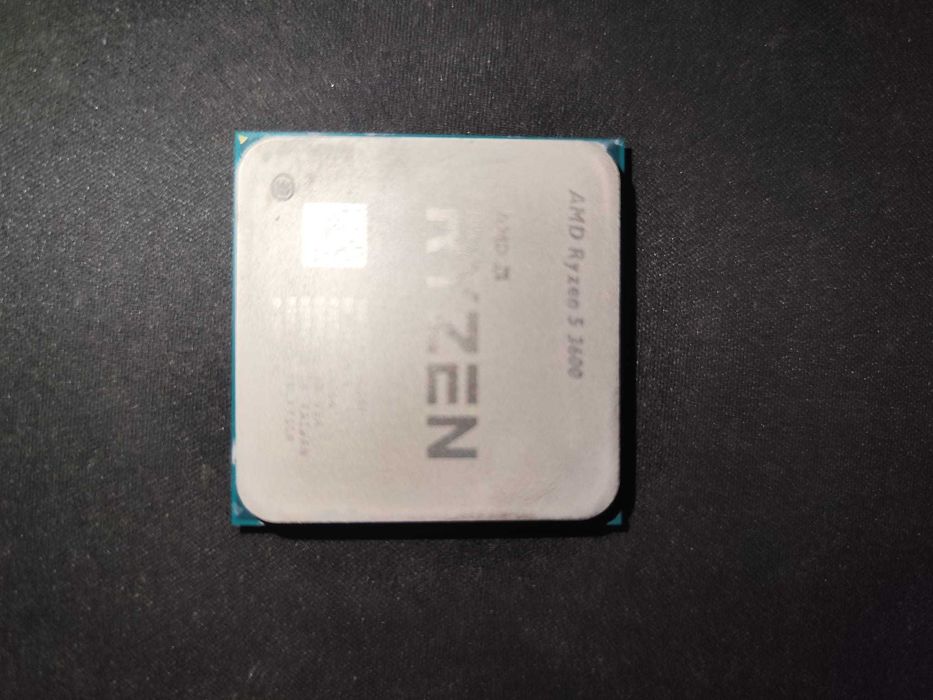 Ryzen 5 3600 + 16GB RAM DDR4 2400MHz – stare foarte bună