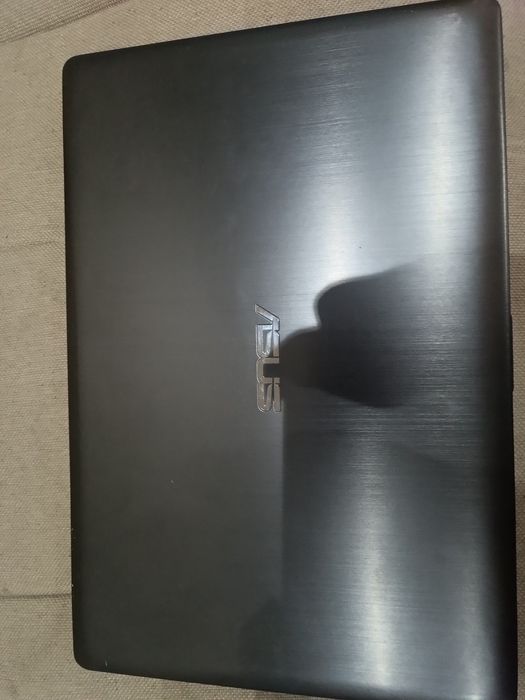 ASUS VivoBook K551
