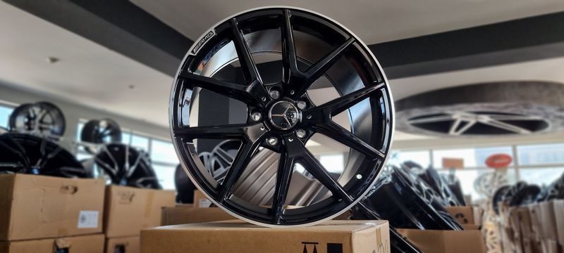 20цола Mercedes G класа 4бр 5x130