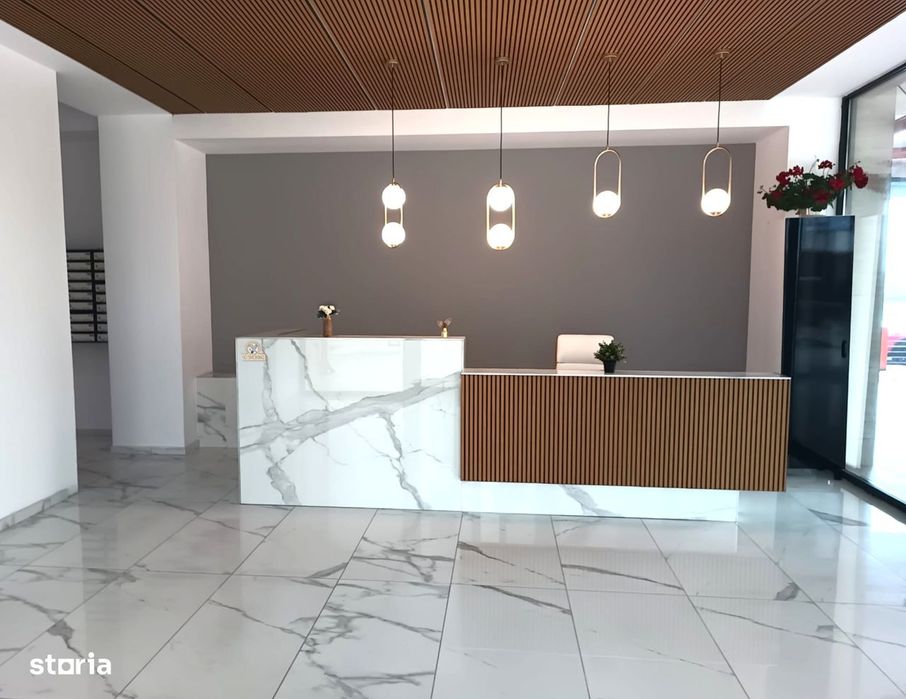 Vand Studio si Parcare cu vedere la mare si promenada !