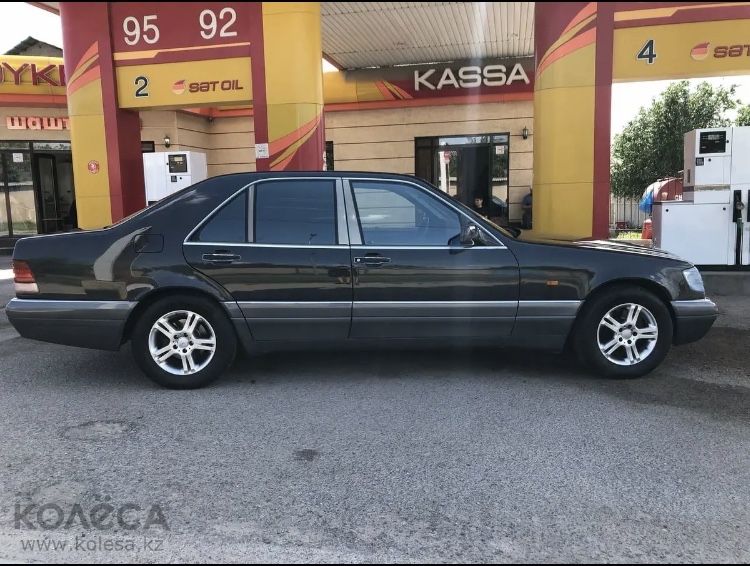 Продам Mercedes-Benz S 320