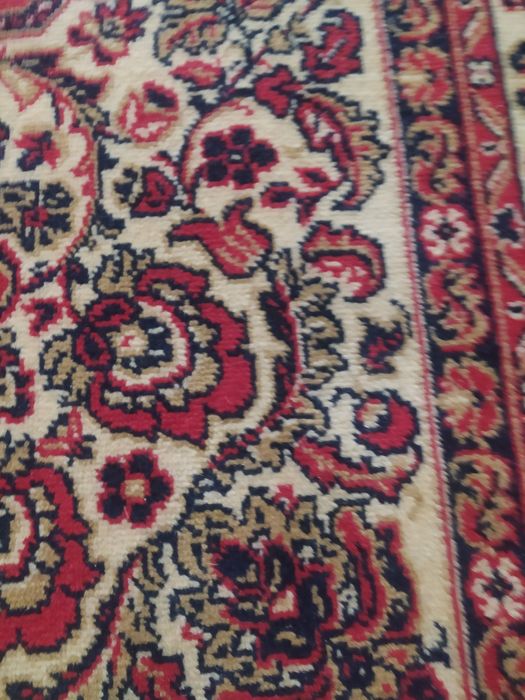 Ковры шерстяные хорошие