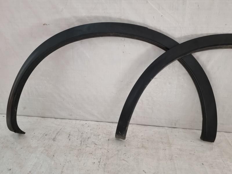 Set ornamente / Bandouri aripa spate Nissan Qashqai facelift J10 SUV