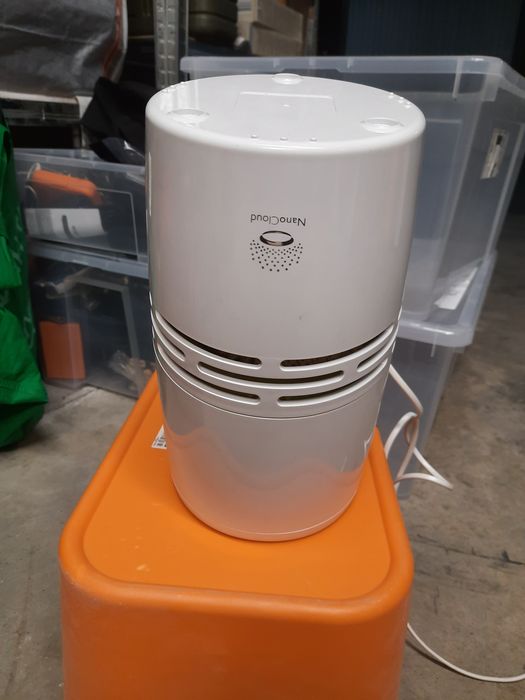 Пречиствател и овлажнител за въздух Philips HU4706/11