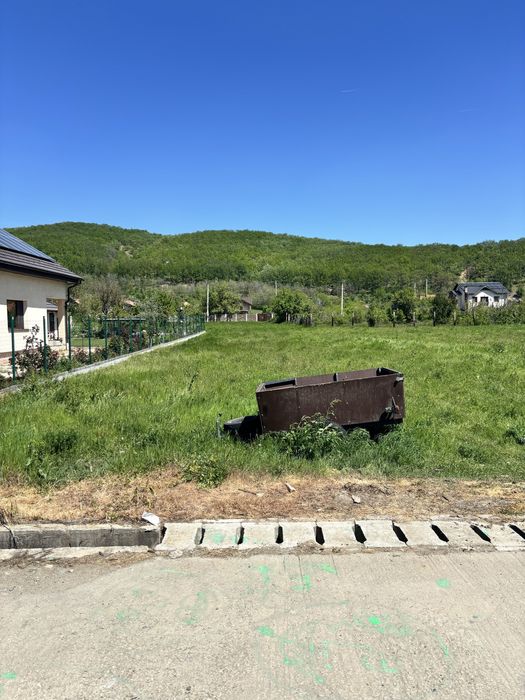 Teren 750 m intravilan Balotesti , comuna Izvorul Barzii