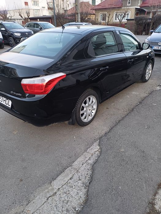 Vând Citroen elysee euro 6.