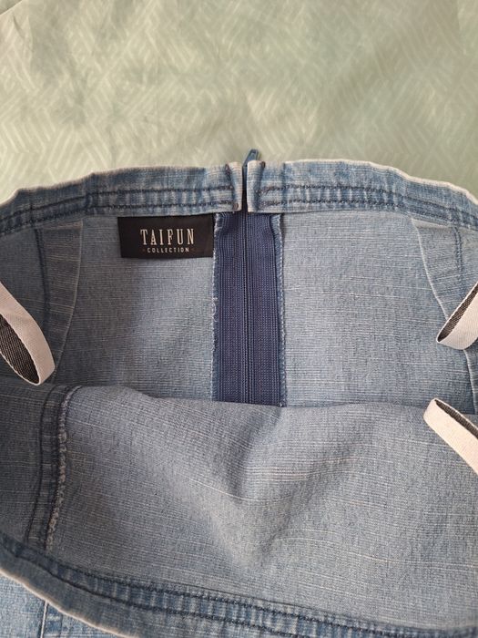 Set dama fusta si tricou