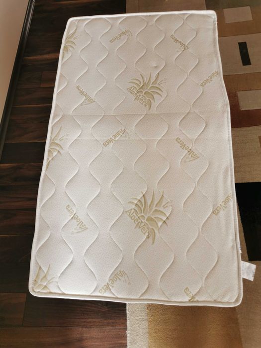 Детско легло /бебе+ юношеско