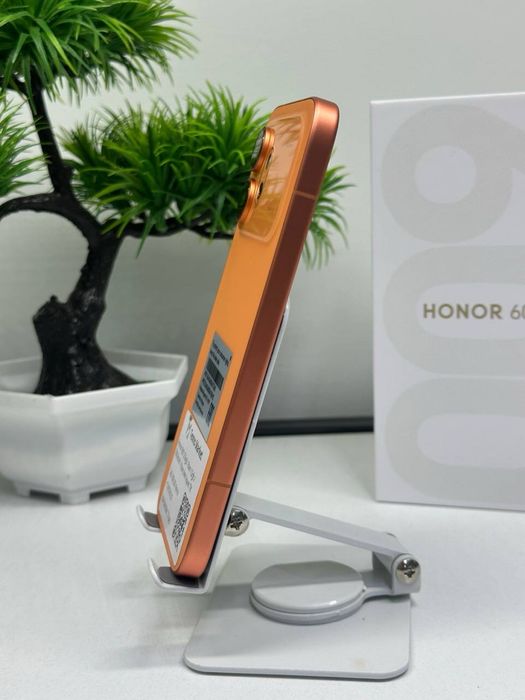 Honor 600 256gb / Ram 12gb / 7000mah /