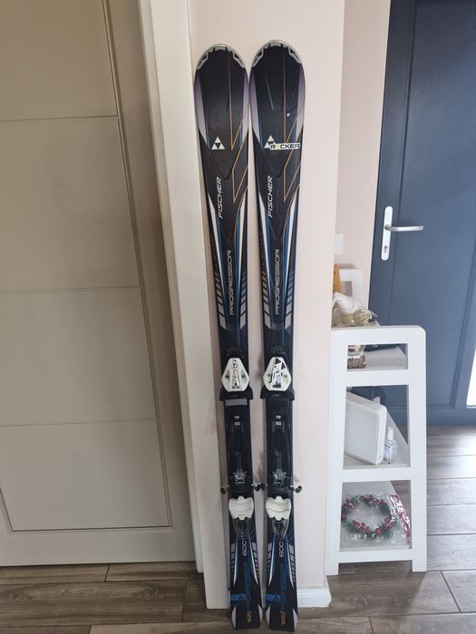 Set Fischer skiuri +clăpari +bețe