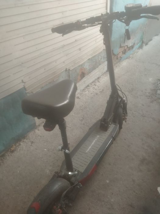 Продам Электросамокат