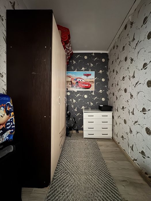 Продам 2  комнатную квартиру.