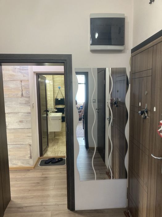 Дава се под наем Тристаен апартамент в Велико Търново, Център - 103 кв.м за 372.3 € - Снимка #9