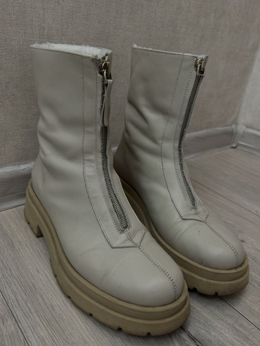 Продам зимние сапоги