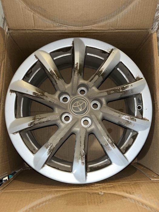 диски тойота камри 75