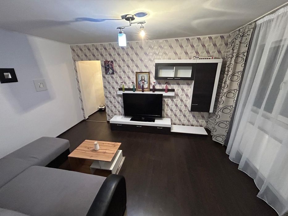 Închiriez apartament 2 camere Gavana 2