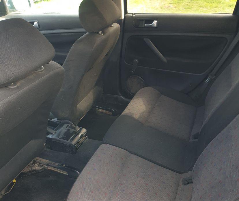 Vând  VW Passat B5  1.9 tdi AJM 115cp !