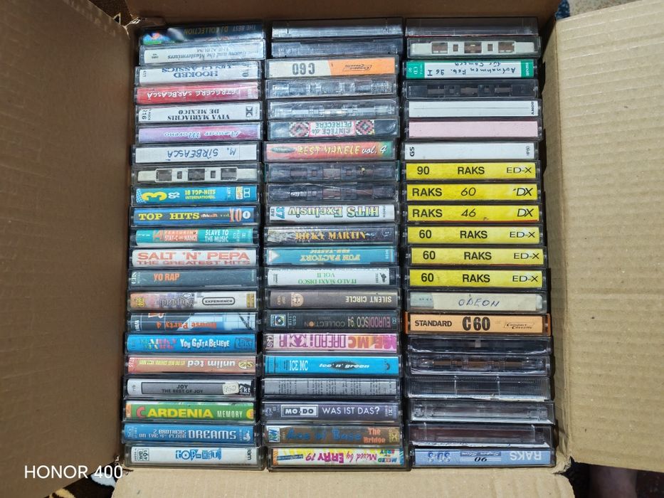 Lot casete audio. 63 buc.