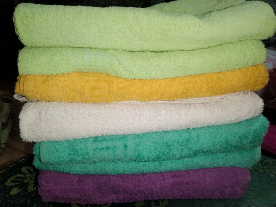 Продам полотенца банные