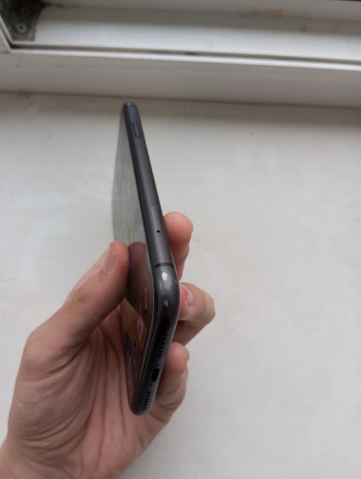 IPhone 11 (читать описание)