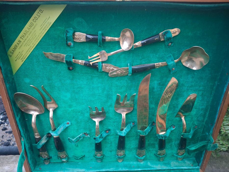 Бронзов голям антикварен сервиз