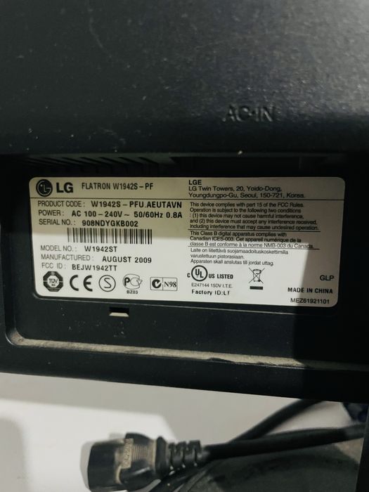 Monitor LG va Multicaw