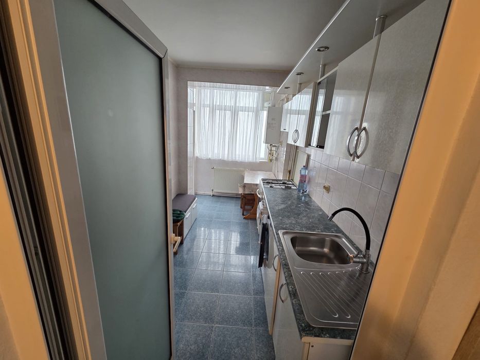 Ocazie!De inchiriat apartament cu două camere Mazepa langa tribunal.