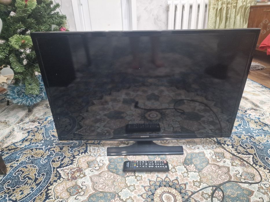 Телевизор Самсунг