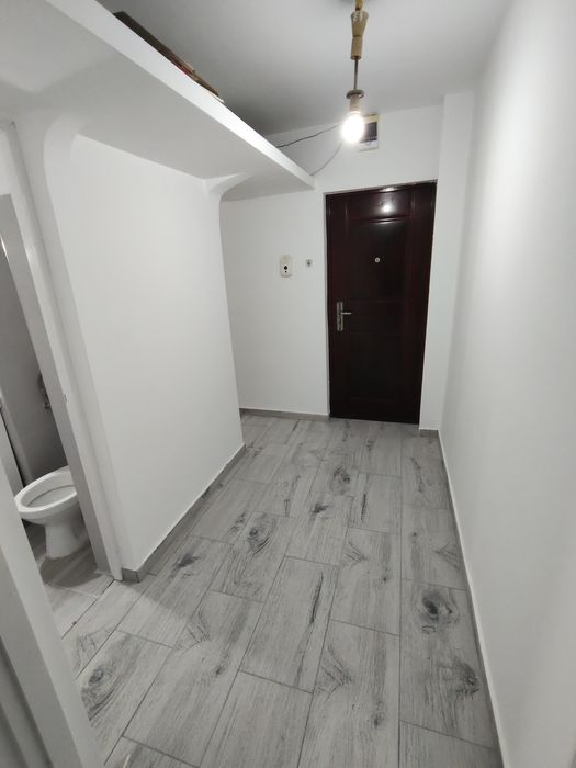 Apartament 2 camere, FINISAT, Micro 15, etaj 3