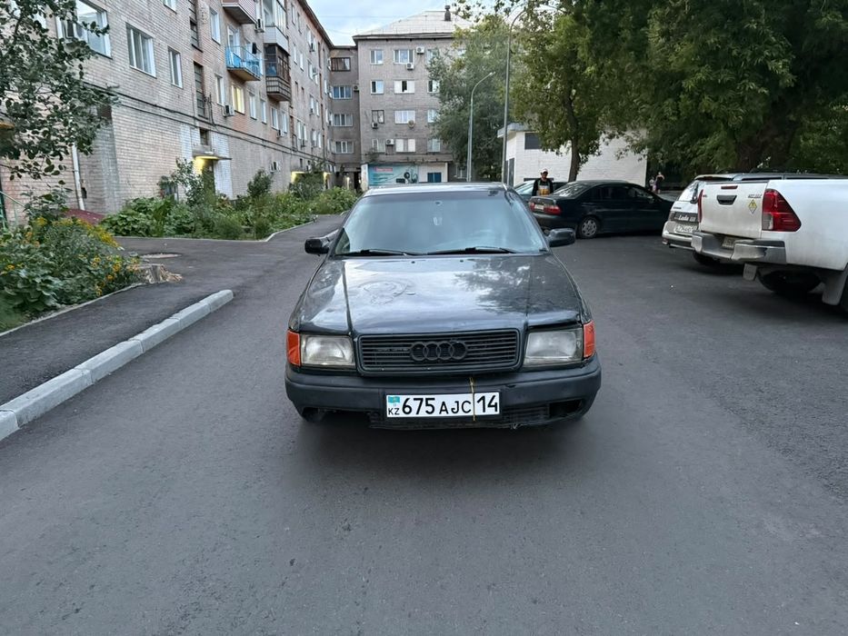 Продам ауди 100 с4