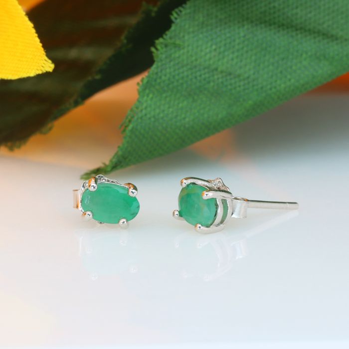 Сребърни обеци с натурални замбийски Изумруди и сертификат