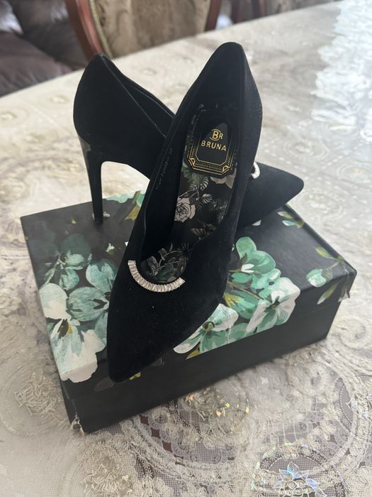 Продам обувь б/у качество хорошее