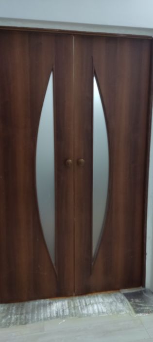 Есіктер б/у жағдай жақсы