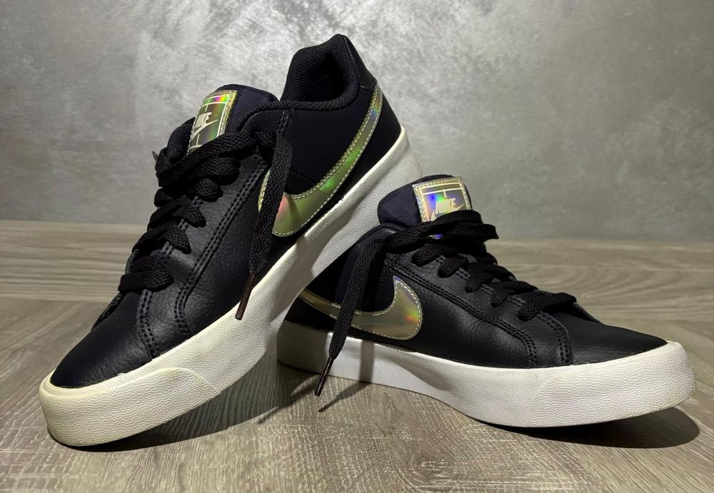 Nike Court Royale AC