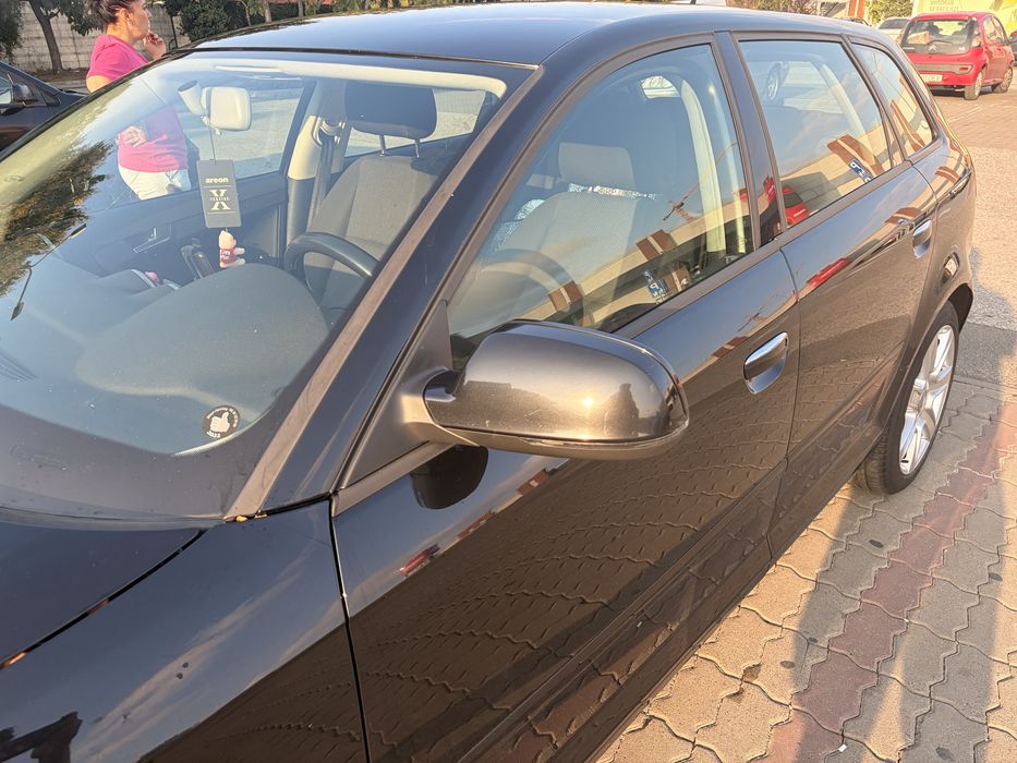 Vand AUDI A3 8P 2012